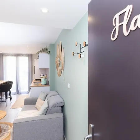 Magnifique T3 Bord De Garage Privé Classé 3 étoiles *