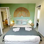 Magnifique T3 Bord De Garage Prive Classe 3 Etoiles Apartment