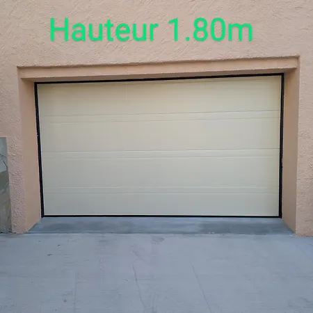 Magnifique T3 Bord De Garage Prive Classe 3 Etoiles Appartement